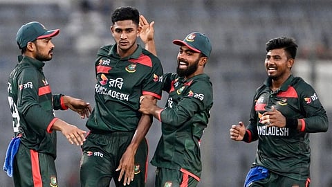 முதல் ஒருநாள் போட்டியில் வெற்றி: ஆஸ்திரேலியாவுக்கு அதிர்ச்சி அளித்த வங்கதேசம்