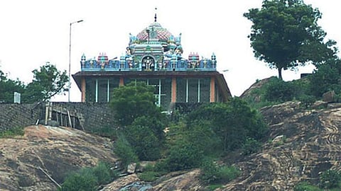 பழனி இடும்பன் கோவிலில் தங்க, வெள்ளி நகைகள் மாயம் - பக்தர்கள் அதிர்ச்சி