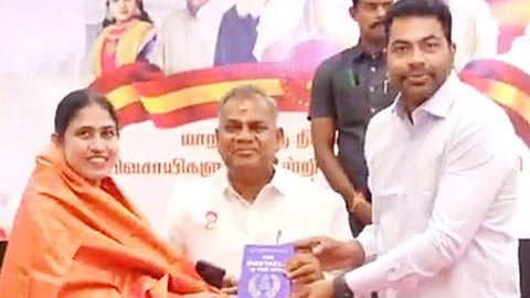  Vijayadharani join TVK