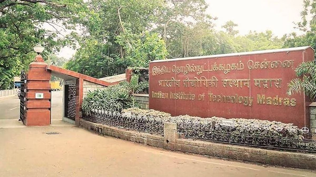 சென்னை ஐ.ஐ.டி.யில் உயர்கல்வியை தொடர 100-க்கும் மேற்பட்ட வெளிநாட்டு மாணவர்களுக்கு அனுமதி