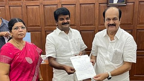 சி.விஜயபாஸ்கர் ராஜினாமா... இடைத்தேர்தல் நடைபெறும் தொகுதிகளின் எண்ணிக்கை உயர்வு