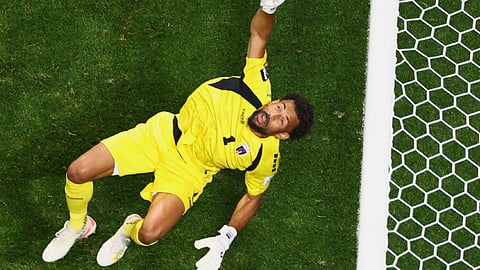 Goalkeeper Vozinha Reduced to Tears on the Field