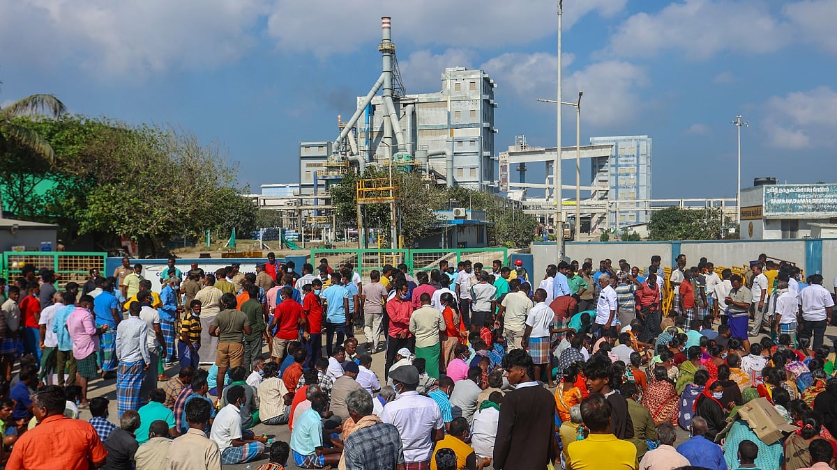 திருவள்ளூர் அருகே அமோனியம் வாயுக்கசிவு: ஆறு பேர் உயிரிழப்பு