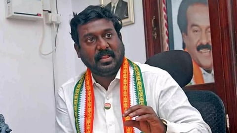 தமிழ்நாடு பனைமரம் காக்கும் பாதுகாப்பு இயக்கம், குமரி மாவட்டம் சார்பாக விஜய்வசந்த் எம்.பி.யிடம் கோரிக்கை மனு