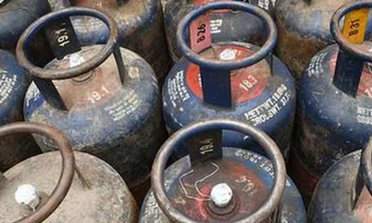 4 மாதமாக நீடித்த கட்டுப்பாடு நீங்கியது- வர்த்தக சிலிண்டர் விலை குறையுமா?