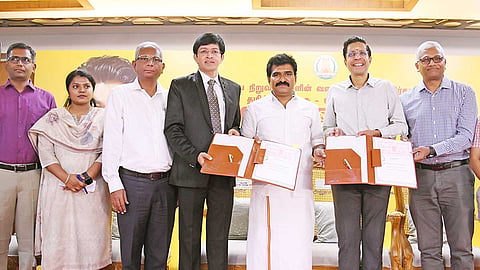 அமைச்சர் நிர்மல்குமார் முன்னிலையில் தமிழ்நாடு மின்வாரியம் மற்றும் சென்னை ஐ.ஐ.டி. இடையே புரிந்துணர்வு ஒப்பந்தம் கையெழுத்திடப்பட்டது. 
