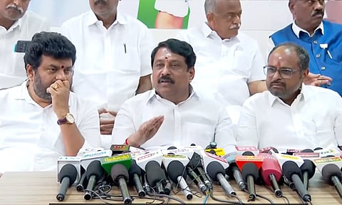 ‘இறந்தவர்களின் குடும்பத்தினருக்கு அரசு வேலை கொடுத்ததும் லஞ்சம்தான்’ - நயினார் நாகேந்திரன்!