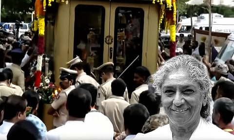 S Janaki funeral