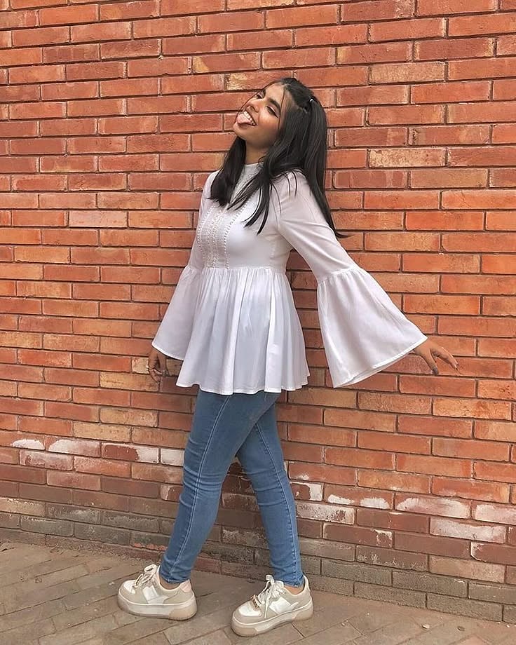 பெண்களுக்கான கூலா ஸ்டைலானா ஜீன்ஸ் பேண்ட்கள்...