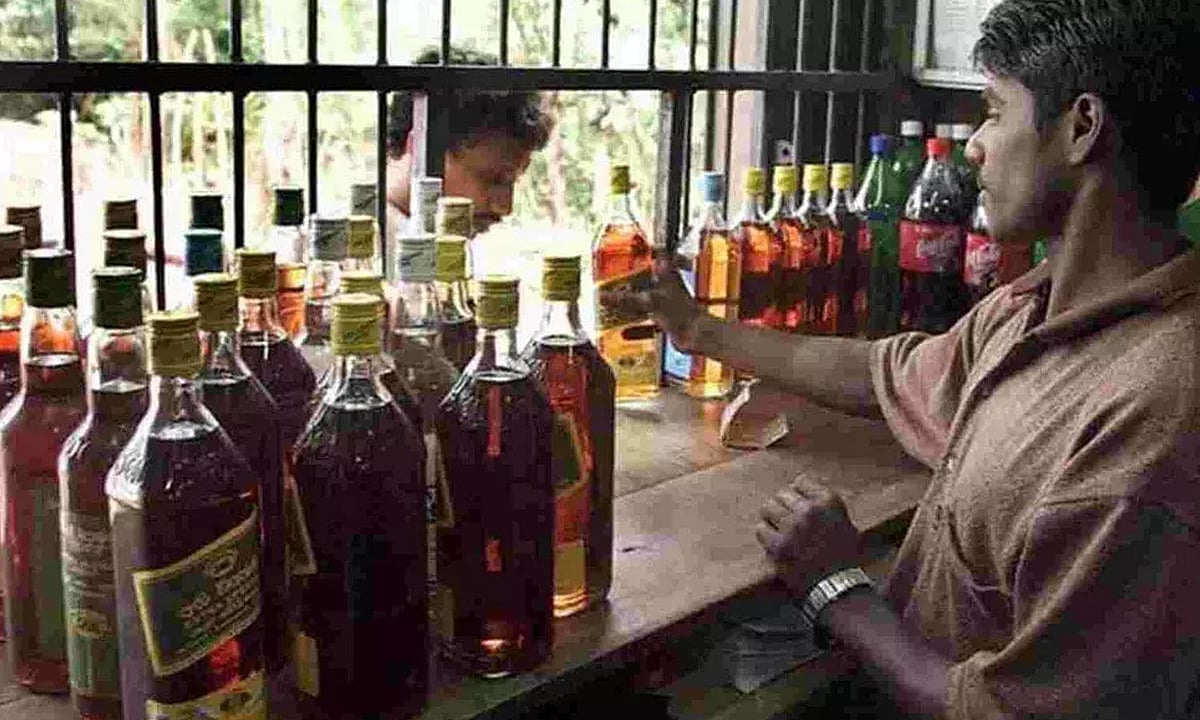 மதுப்பிரியர்களுக்கு மகிழ்ச்சியான செய்தி: மேலும் 54 நிறுவன மதுபானங்களை அறிமுகப்படுத்த டாஸ்மாக் முடிவு