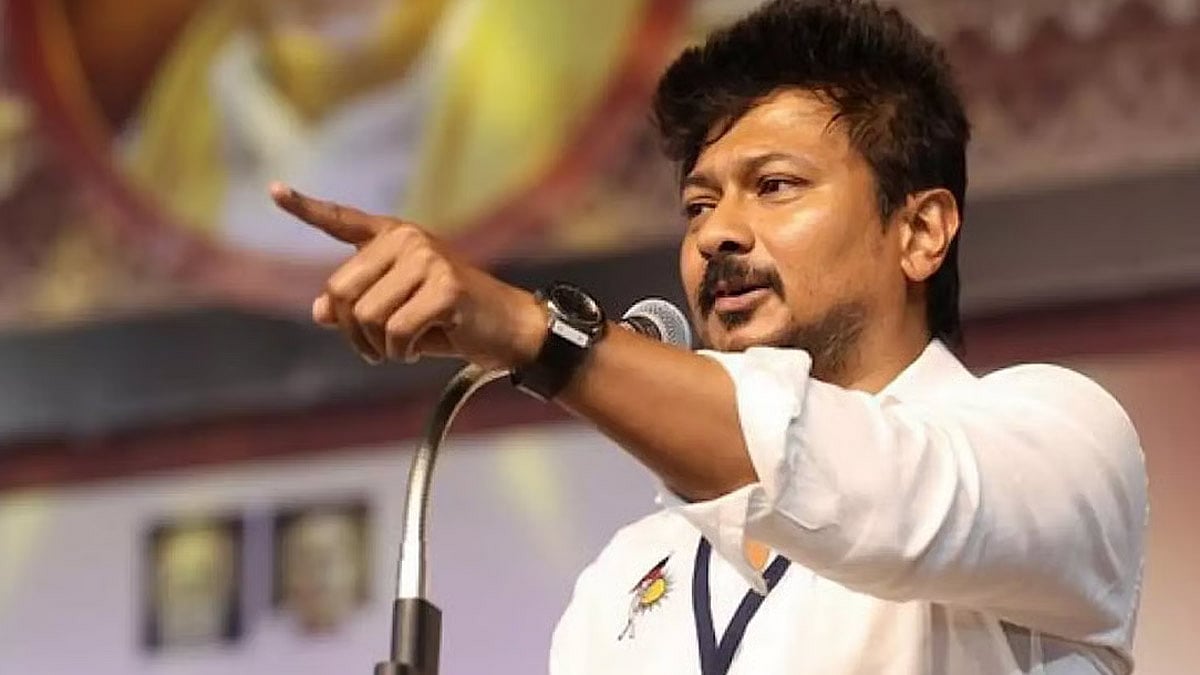 காவலர் தேர்வை தள்ளி வைப்பதா? தமிழக அரசுக்கு உதயநிதி ஸ்டாலின் கண்டனம்