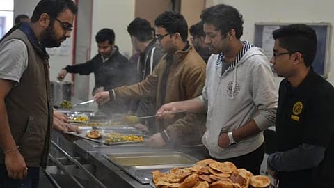 UP Medical University bans non-veg in hostels
