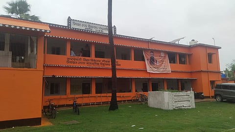 AIMIM slams saffron paint on 551 new model schools in bihar
