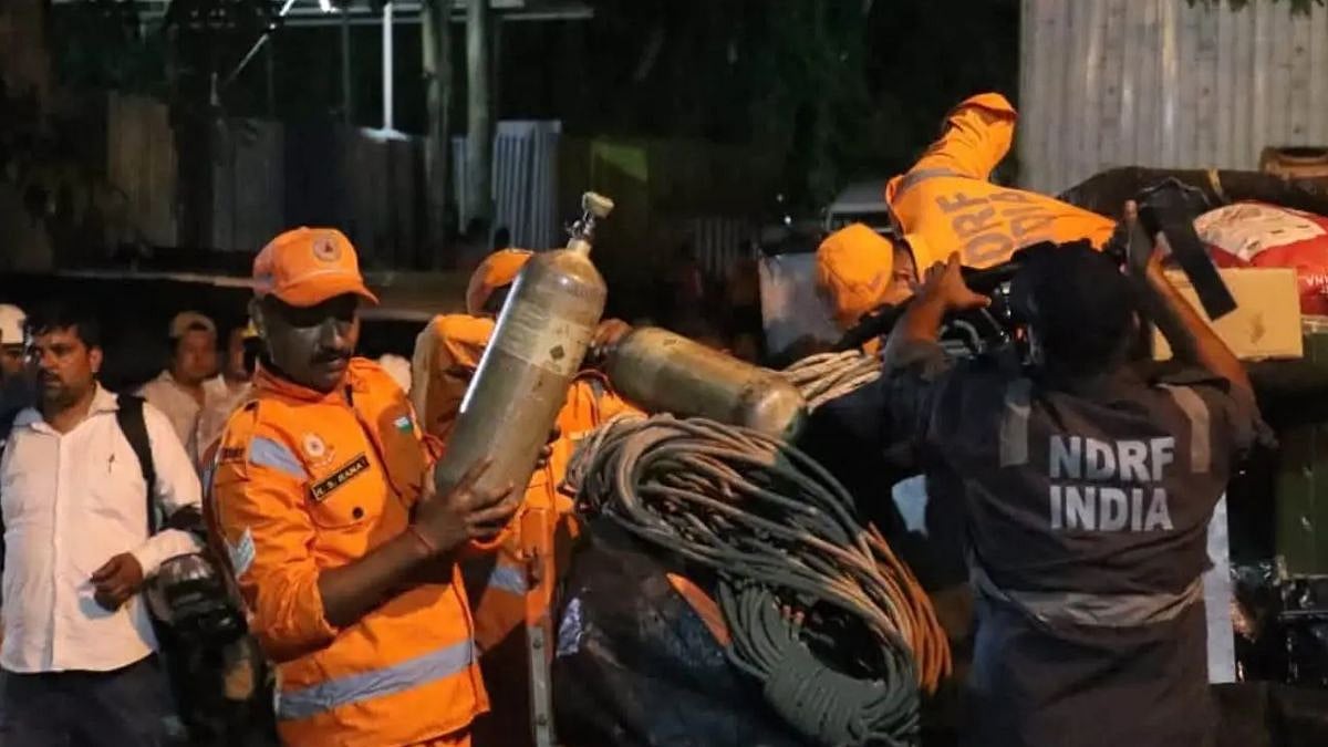 சிக்கிம்: நிலச்சரிவால் சுரங்கப்பாதைக்குள் சிக்கிய 7 பேர் பலி.. ஏனையோரை மீட்கும் பணி தீவிரம் 
