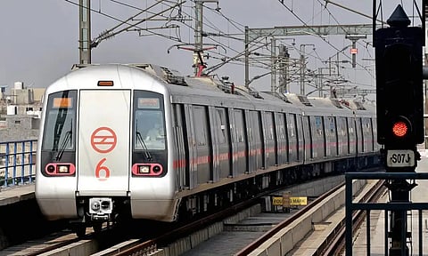 DelhiMetroClosed