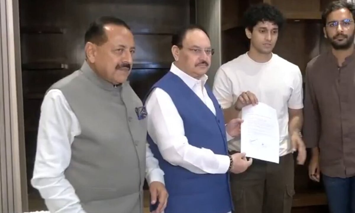 தர்மேந்திர பிரதான் ராஜினாமா குறித்து ஆலோசனை செய்ய நாளைவரை அவகாசம் கோரிய மத்திய அரசு!