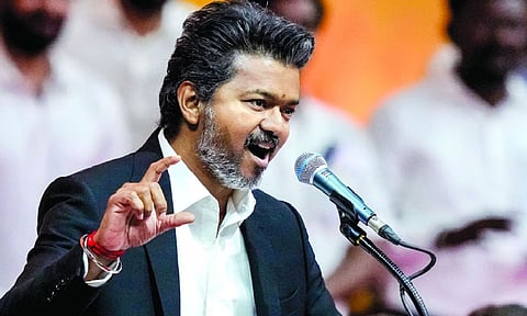 கடந்த 5 வாரங்களில் 4 லாக்கப் மரணங்கள்... வாய்திறவாத முதலமைச்சர் விஜய்!