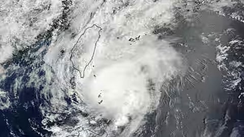 China Typhoon Noul 