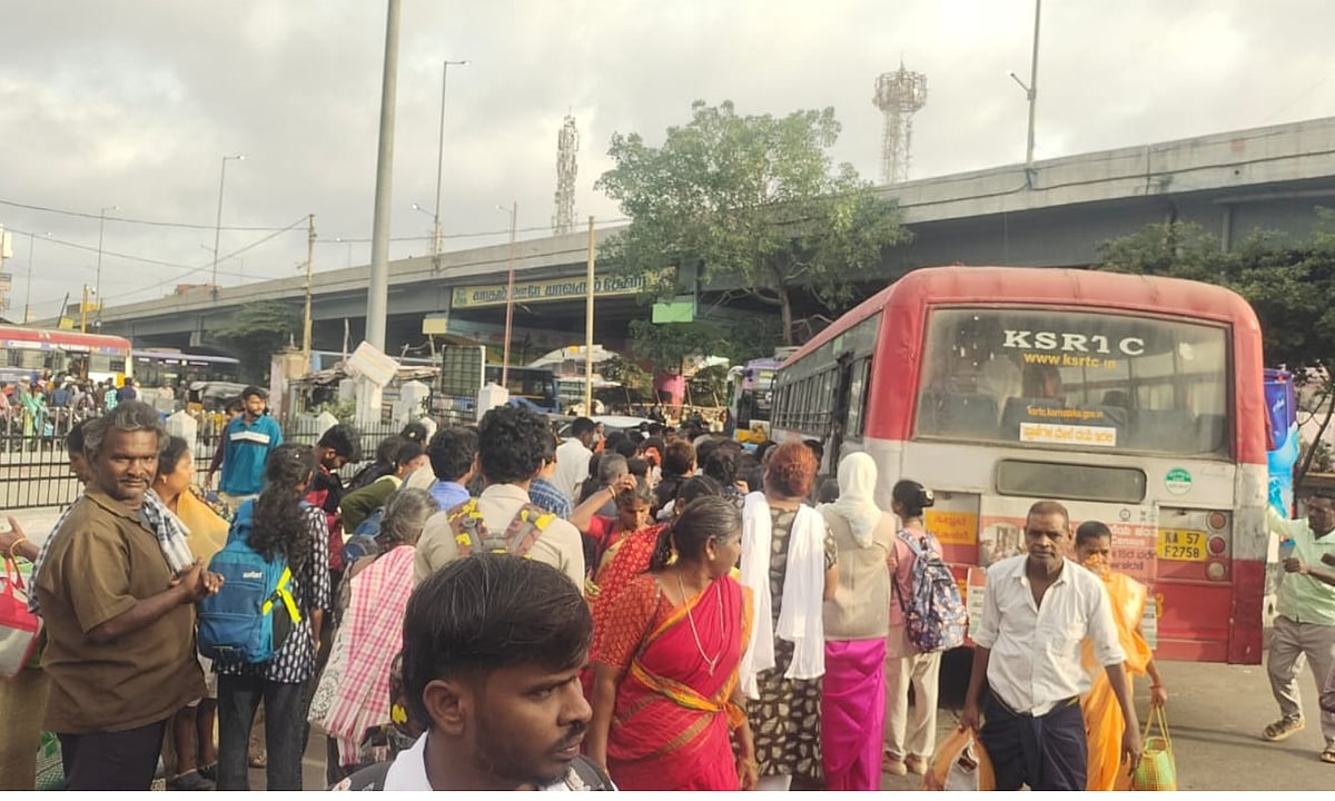 கன்னட அமைப்பினர் திடீர் போராட்டம் :  அரசு பஸ்கள் ஓசூரில் நிறுத்தம்