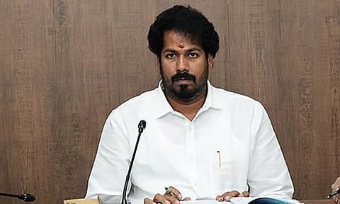 Minister Vinoth