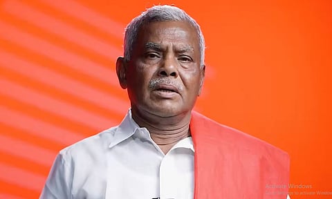 பாடலை எழுதியவர் பல்கலை. விழாவிலேயே தமிழ்த்தாய் வாழ்த்துக்கு 3வது இடம்: தமிழ்நாடு அரசின் நிலைப்பாடு என்ன? - பெ.சண்முகம் கேள்வி!