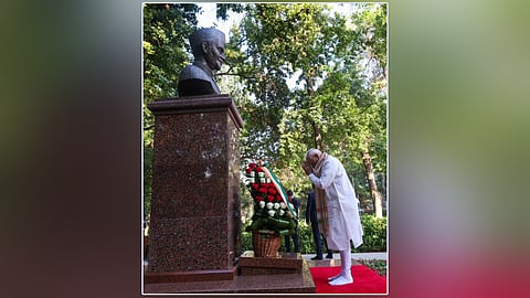 PM Modi Paid Respects