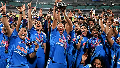 IND W team