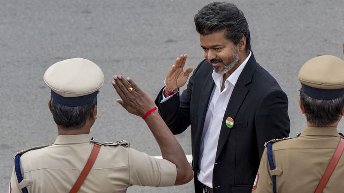 தமிழ்நாடு காவலர் தினம் - முதலமைச்சர் விஜய் வாழ்த்து!