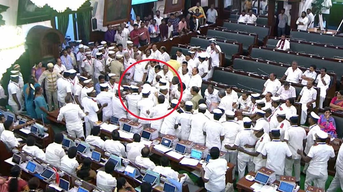 திடீர்ன்னு சாமி வந்துடுச்சு.. சட்டசபையில் ஆவேசமாக துள்ளிய திமுக எம்.எல்.ஏ! 