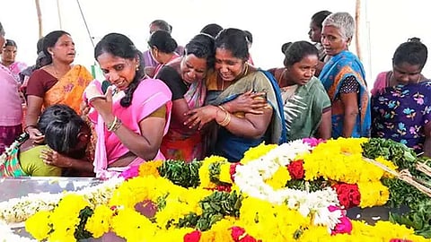 கள்ளக்குறிச்சி கள்ளச்சாராய மரணம் - விசாரணை அறிக்கை சட்டசபையில் சமர்ப்பிப்பு 
