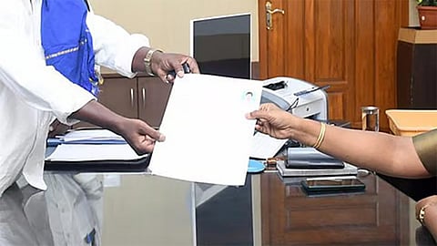 மதுராந்தகம், தாராபுரம் தொகுதி இடைத்தேர்தல் - வேட்பு மனு தாக்கல் இன்று தொடக்கம்
