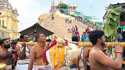 உச்சிப்பிள்ளையாருக்கு 150 கிலோ கொழுக்கட்டை படையல்