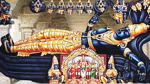 பிரமாண்ட திருக்கோலத்தில் பேரருள் புரியும் திருவட்டாறு ஆதிகேசவப் பெருமாள்