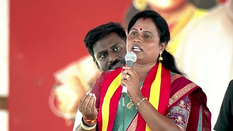 “என்மீது ஒரே ஒரு குற்றச்சாட்டுதான் வைக்க முடியும்... ஆனால் அதற்கான காரணம் மக்களுக்கு தெரியும்” - மரகதம் குமரவேல் பேச்சு!
