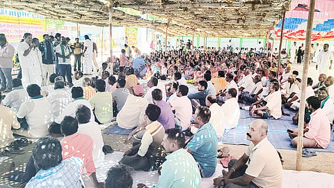கடமலைக்குண்டுவில் மலைகிராமத்தினர் இன்று முதல் காத்திருப்பு போராட்டம்