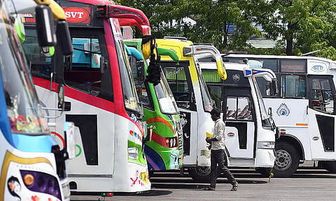 Private bus