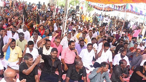 மீனவர்கள் ஆர்ப்பாட்டம்
