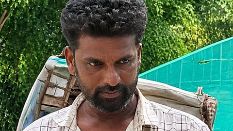 கர்நாடகாவில் 2 ஆண்டுகளாக
முகமூடி அணிந்து ரூ.3 கோடி தங்கம் திருடிய வாணியம்பாடி வாலிபர்