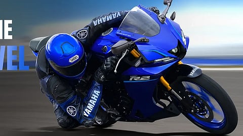 Yamaha R15