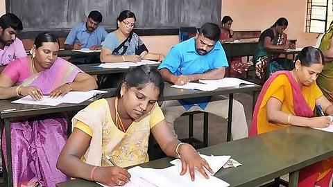 சிறப்பு தகுதித் தேர்வு முடிவு வெளியீடு - ஆசிரியர்கள் 5 நாட்களுக்குள் தகுதி சான்றிதழை பதிவிறக்கம் செய்யலாம்