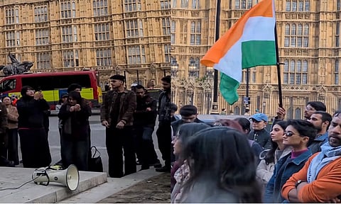 students protest -london
