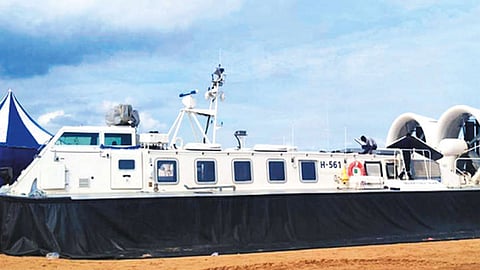 கோவாவிலிருந்து மெரினா கடற்கரைக்கு வந்த ஹோவர்கிராப்ட் ரோந்து கப்பல்கள்