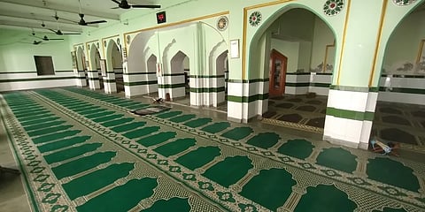 Delhi's Race Course Mosque
