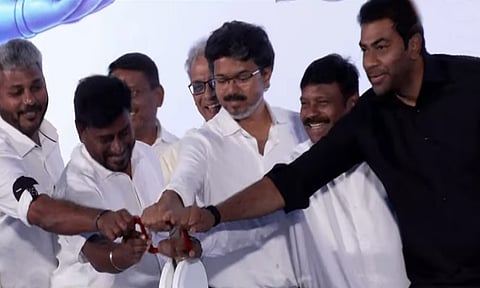 TN CM Vijay