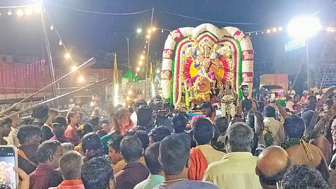 செங்குன்றம் வீரமாகாளி அம்மன் கோவிலில் சூரசம்ஹாரம் நிகழ்ச்சி