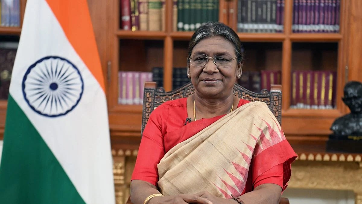கற்பித்தலில் ஆசிரியர்கள் தொழில்நுட்பத்தை பயன்படுத்த வேண்டும் - குடியரசு தலைவர் திரவுபதி முர்மு