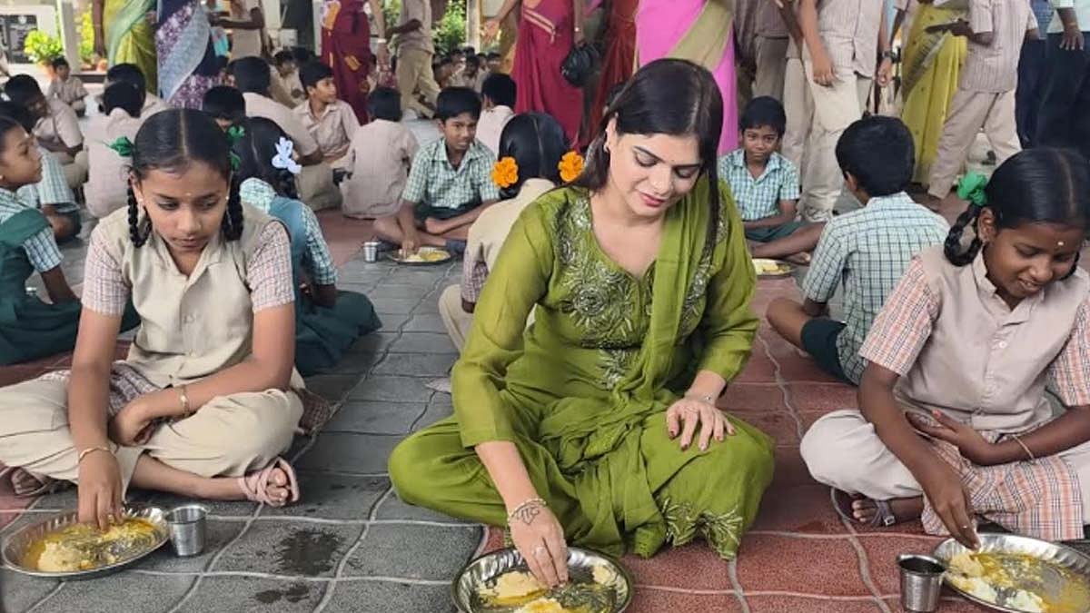 காமராஜரின் கனவைத் தொடர்ந்து செயல்படுத்துவதில் முன்னுதாரணமாகத் திகழும் முதலமைச்சர்!- கனிமொழி சந்தோஷ்