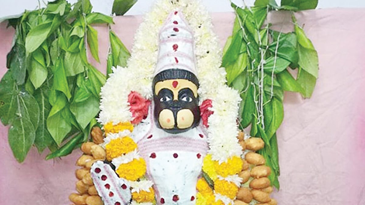 அனுமனுக்கு வெண்ணெய் காப்பு