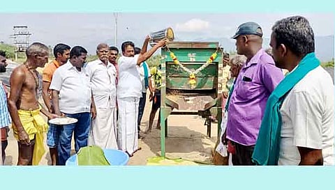 நெல் கொள்முதல் நிலையம் தொடக்கம்.
