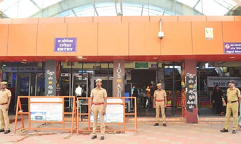 அக்னிபாத் திட்டத்திற்கு எதிராக போராட்டம்- கோவை ரெயில் நிலையத்தில் பலத்த போலீஸ் பாதுகாப்பு